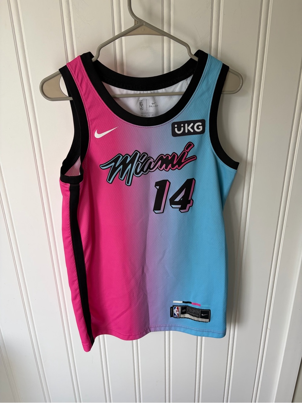 Nike Miami Heat Tyler Herro Vice City Jersey #14 SZ 40 S Authentic Swingman